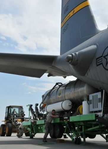 Smokey the Bear US Air Force C-130 Hercules Air Attack Fire Crew Modular Airborn