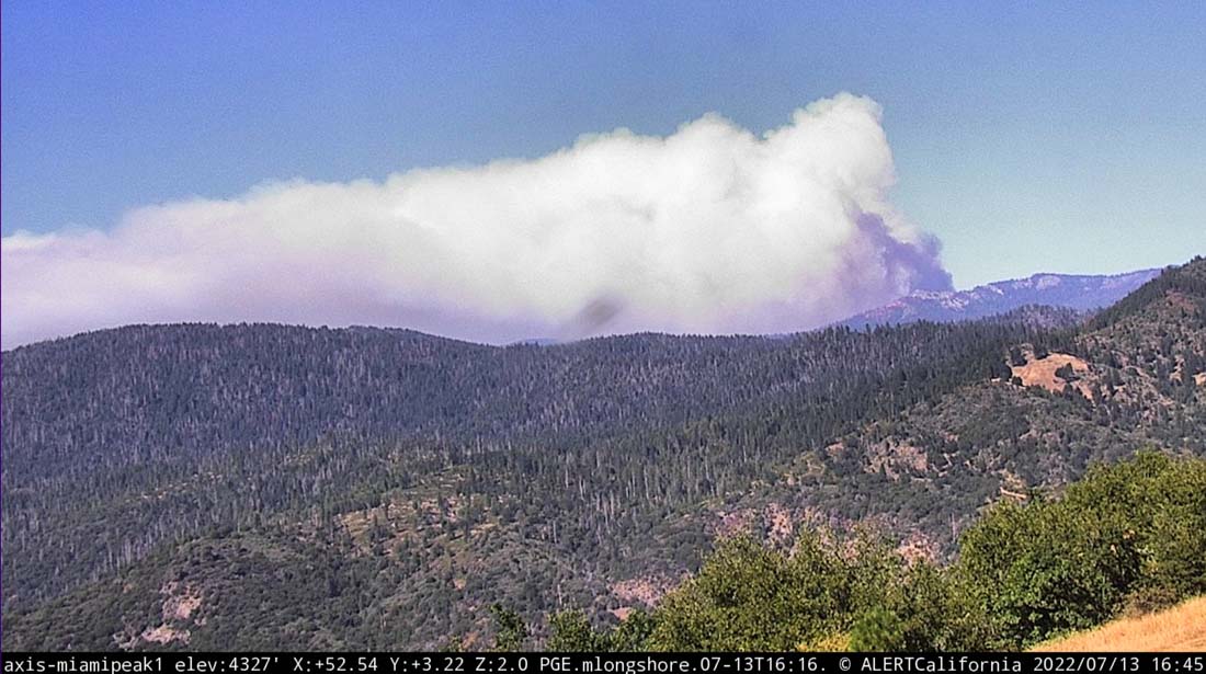 Washburn Fire, photo looking NNE from Miami Peak at 4:45 p.m. July 13, 2022