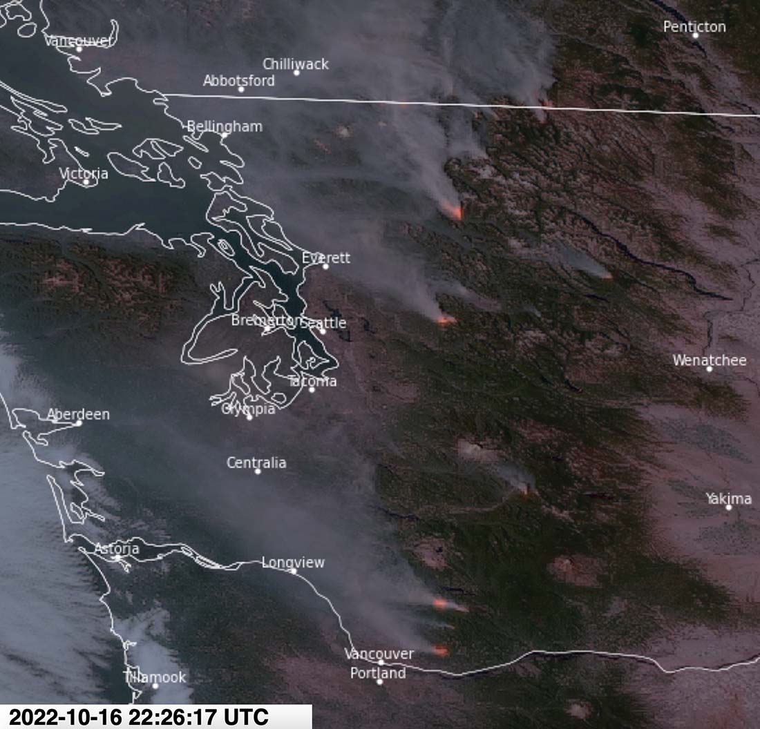map Smoke from wildfires in western Washington, 326 p.m. PDT Oct. 16, 2022